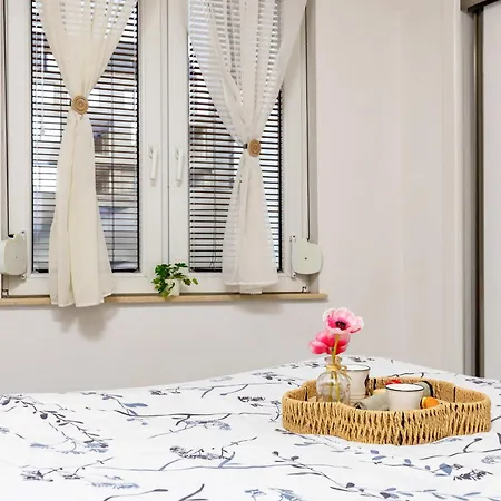 Stylish 1bd Flat With A Terrace Near The Centre Of By Flat Mаnager 公寓 普罗夫迪夫