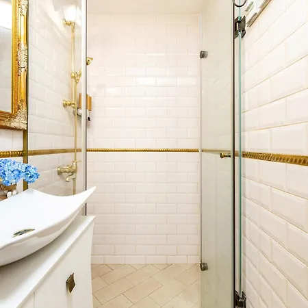 公寓 Stylish 1bd Flat With A Terrace Near The Centre Of By Flat Mаnager *