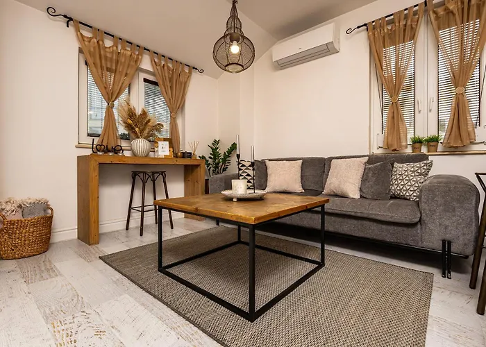 Stylish 1bd Flat With A Terrace Near The Centre Of By Flat Mаnager Daire *