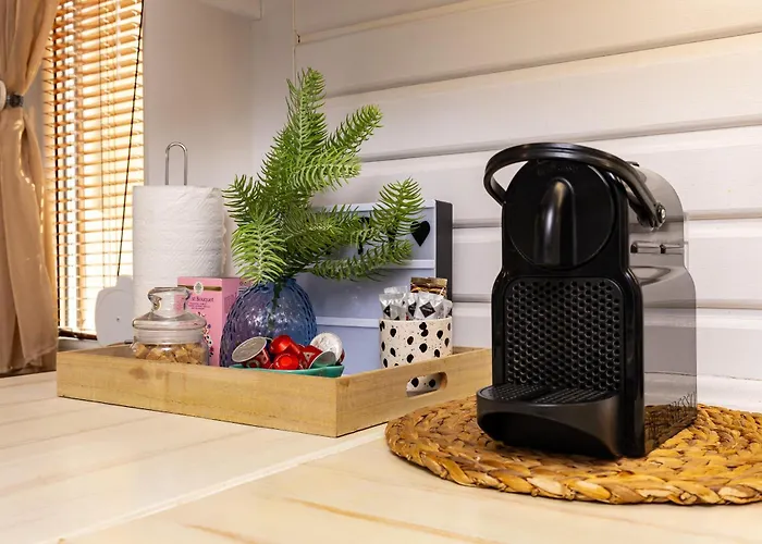 Daire Stylish 1bd Flat With A Terrace Near The Centre Of By Flat Mаnager