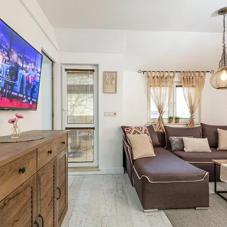 Stylish 1bd Flat With A Terrace Near The Centre Of By Flat Mаnager