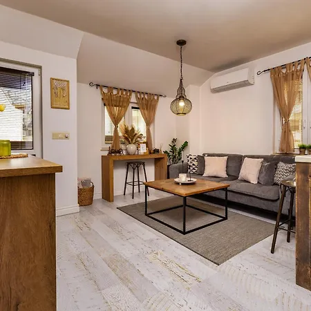 Stylish 1bd Flat With A Terrace Near The Centre Of By Flat Mаnager * Пловдив