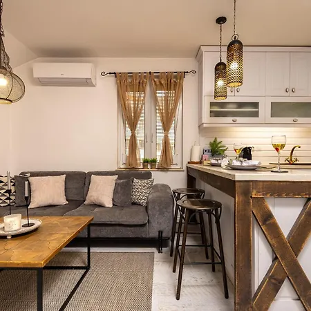 Апартаменты Stylish 1bd Flat With A Terrace Near The Centre Of By Flat Mаnager