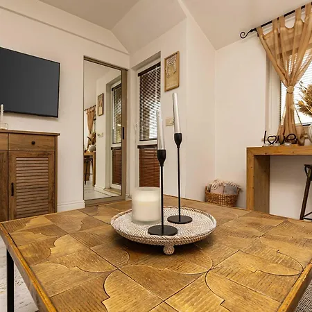 Апартаменты Stylish 1bd Flat With A Terrace Near The Centre Of By Flat Mаnager Пловдив