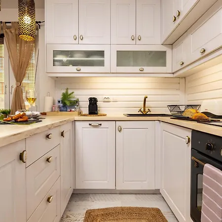 Stylish 1bd Flat With A Terrace Near The Centre Of By Flat Mаnager Апартаменты *